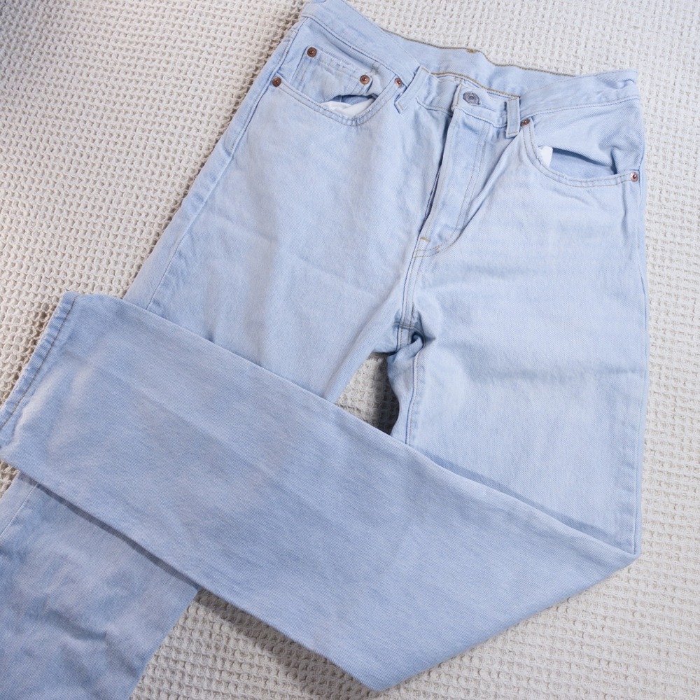 Levis 501 Original Straight Leg Jeans Light Wash Blue Denim W27 L32 0357